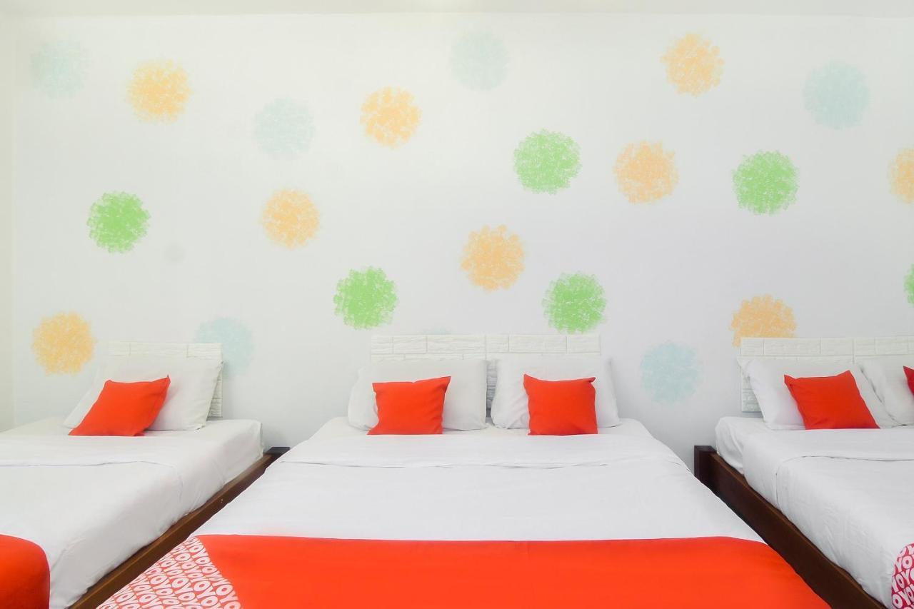 Oyo 44034 Furama Lodging House Kuching Eksteriør billede