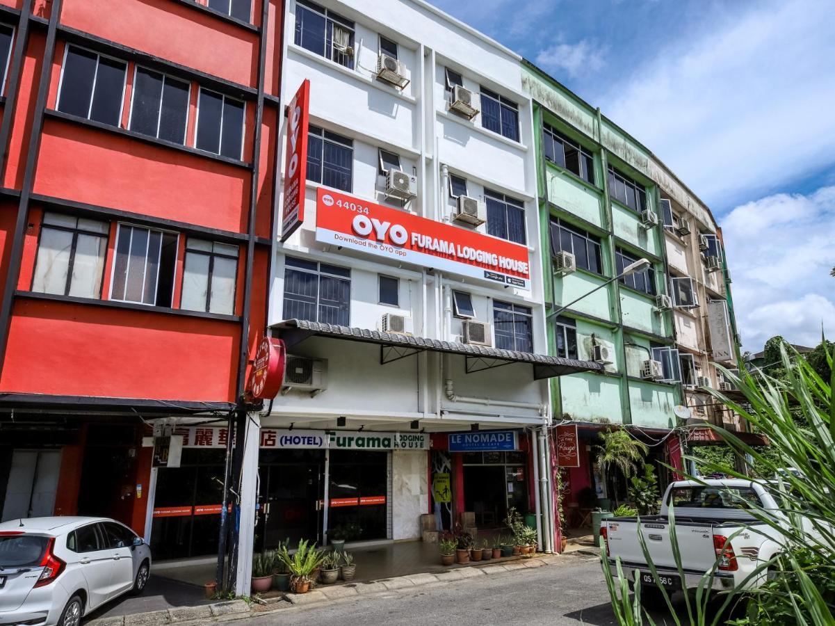 Oyo 44034 Furama Lodging House Kuching Eksteriør billede